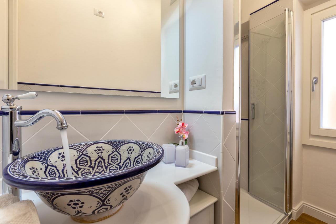 Cielo E Mare: Charming Seaside Retreat in Old Village Heart Castelsardo Exterior photo